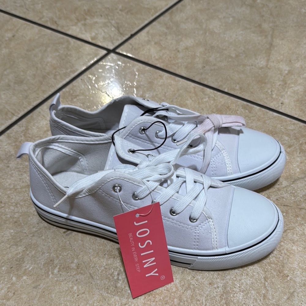 Josiny White Lace Up Canvas Low Top Sneakers Shoes - Picture 6 of 10